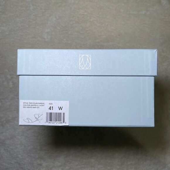 Margaux NY Dylan Sandal in Ivory White Nappa EU 41 US 10 Wide - Picture 10 of 10